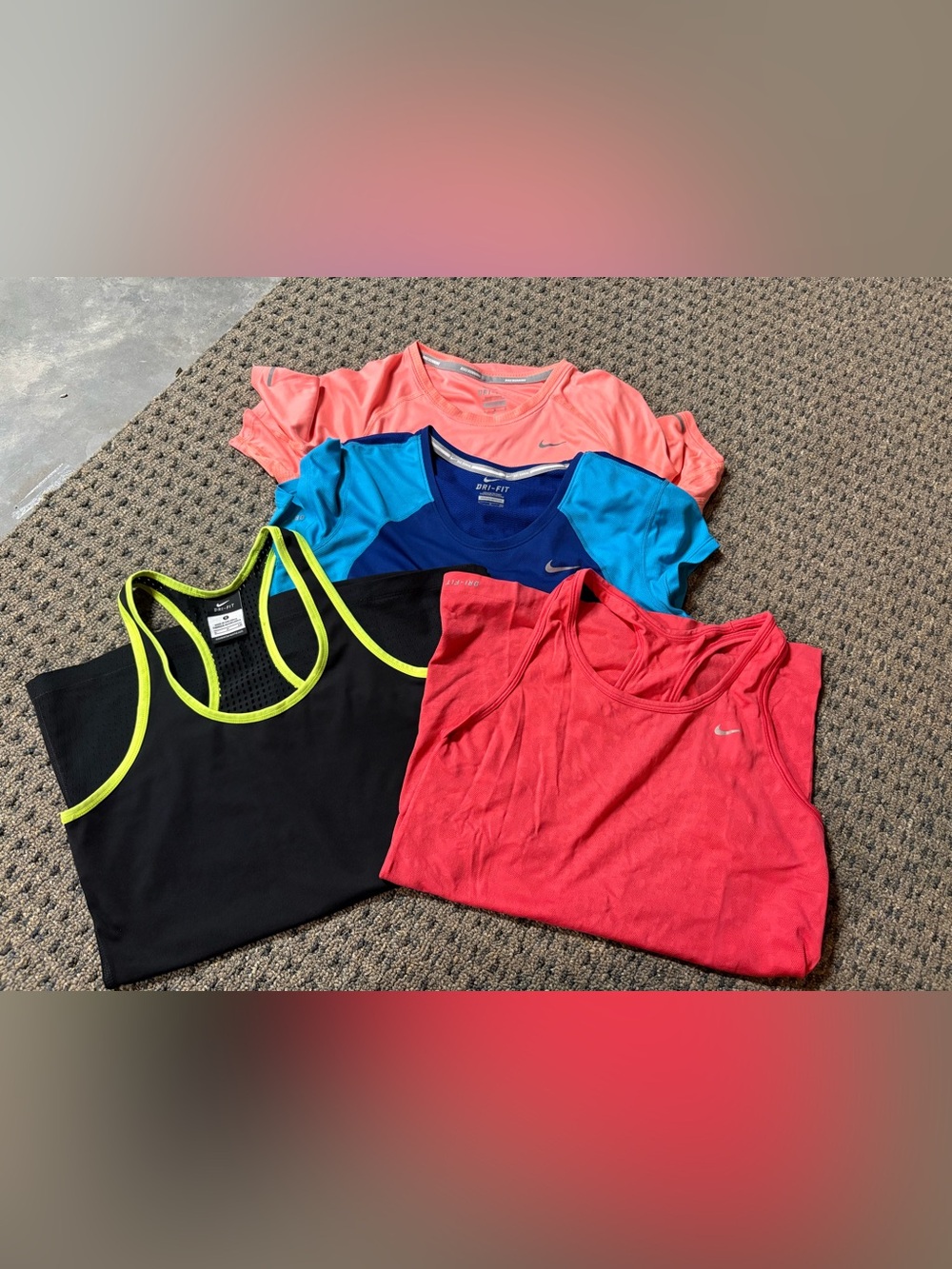 4 - nike tops